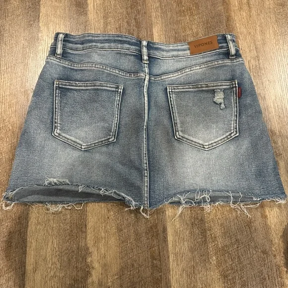 New worn denim skirt from amazon - Picture 3 of 4